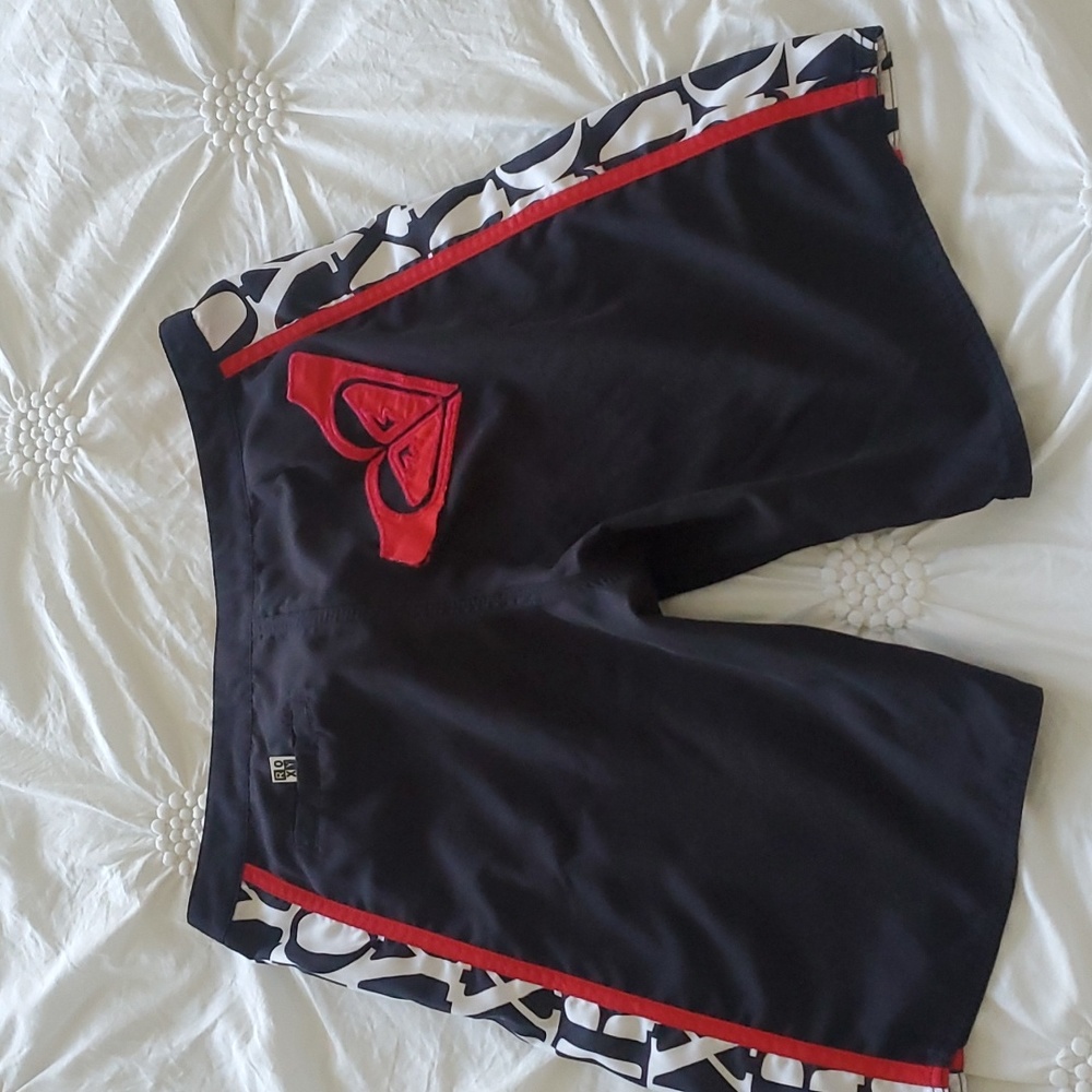 Y2K Roxy Boardshorts - Picture 4 of 8